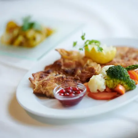 Bannwaldsee Hotel 4*