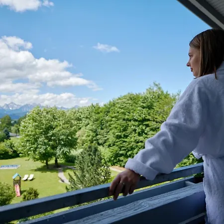 Bannwaldsee Hotel 4*