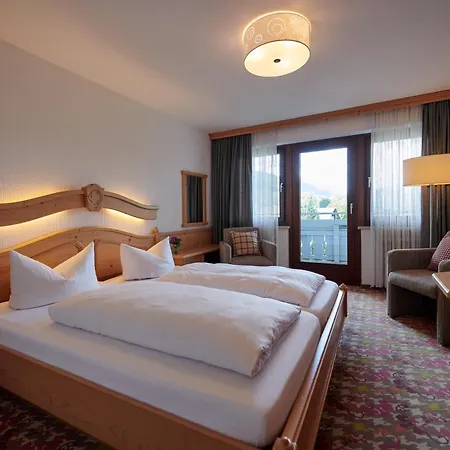Bannwaldsee Hotel 4*